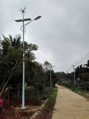 云南省保山民族特色太陽能路燈廠家 鋰電池銷售與江蘇LED照明高桿燈招商合作全解析